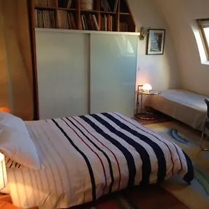 Cote Montmartre Bed & Breakfast