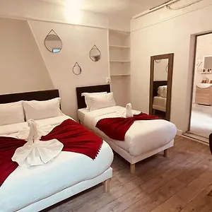 Louvain Отель